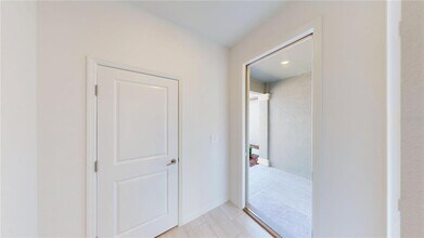 9864 Dancing Goat Pl in Land O Lakes, FL - Building Photo - Building Photo