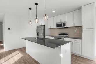 5282 Columbine Ln in Denver, CO - Building Photo - Building Photo