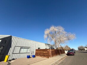 3209 Burton Ave SE in Albuquerque, NM - Building Photo - Building Photo