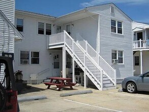 109 W Brigantine Ave, Unit 3 in Brigantine, NJ - Building Photo - Building Photo
