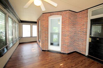 81 Broad St in Harrisonburg, VA - Building Photo - Building Photo