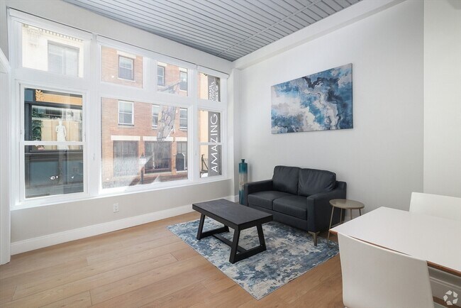 42 Bromfield St, Unit 204 in Boston, MA - Foto de edificio - Building Photo
