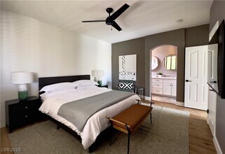 10171 Bentley Oaks Ave in Las Vegas, NV - Building Photo - Building Photo