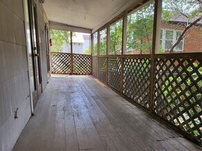 1529 Welch St in Houston, TX - Building Photo - Building Photo