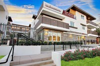 Building Photo - The Micropolitan at Larchmont Village Apartments in Los Angeles, California