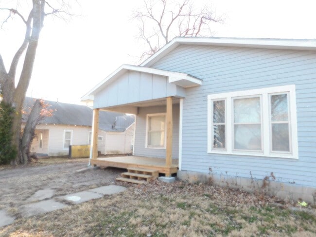 507 N Star St in El Dorado, KS - Building Photo - Building Photo
