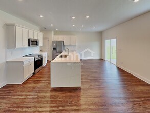 343 Onate Cir in St. Augustine, FL - Foto de edificio - Building Photo