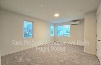 17417 W Main St in Monroe, WA - Building Photo - Building Photo