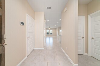 5615 Cedar Cres Ct in Richmond, TX - Building Photo - Building Photo