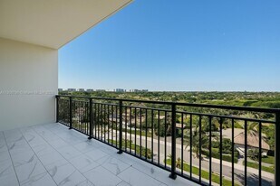 101 E Camino Real, Unit 1025 in Boca Raton, FL - Building Photo