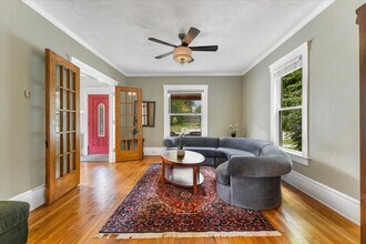 910 W Huron St in Ann Arbor, MI - Building Photo - Building Photo