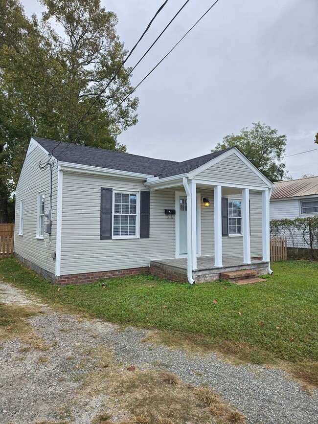 509 S 19th St in Wilmington, NC - Foto de edificio - Building Photo