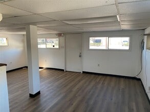 3427 Federal Rd in Pasadena, TX - Foto de edificio - Building Photo