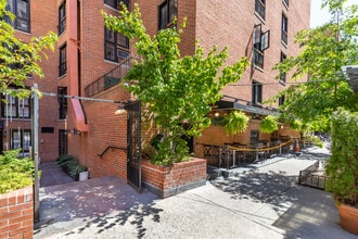 Anagram Gramercy in New York, NY - Building Photo - Building Photo