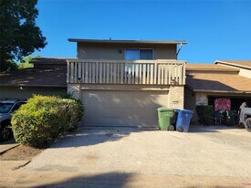 3127 Willowbrook Ct in Garland, TX - Building Photo