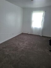 755 NW 84th St in Miami, FL - Building Photo - Building Photo