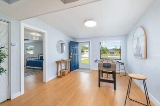 3762 Catalina Rd in West Palm Beach, FL - Building Photo - Building Photo