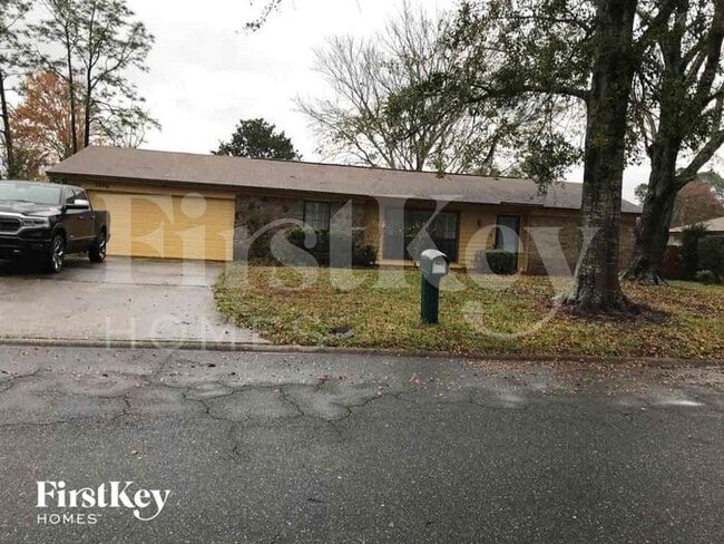 2462 Ridgecrest Ave in Orange Park, FL - Building Photo - Building Photo