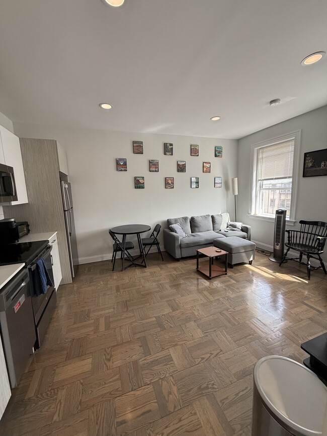 130 Jersey St, Unit 3