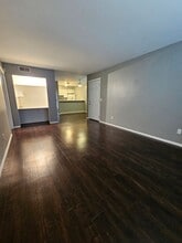 807 Cardinal Creek Blvd in Norman, OK - Building Photo - Building Photo