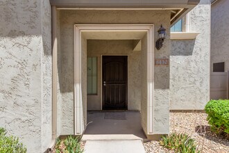 8430 W Lewis Ave in Phoenix, AZ - Building Photo - Building Photo
