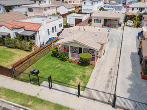 643 W Colden Ave in Los Angeles, CA - Building Photo - Building Photo