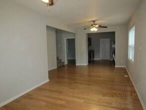 2732 Dunkirk Ave in Norfolk, VA - Building Photo - Building Photo