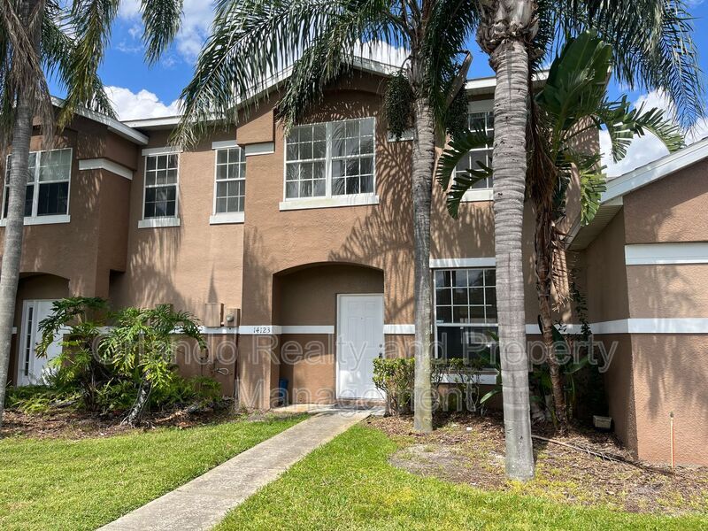 14123 Boca Key Dr in Orlando, FL - Building Photo