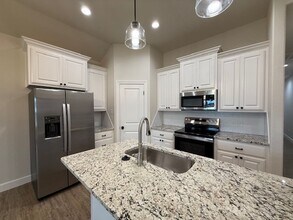 7035 Glen Abbey St in Abilene, TX - Building Photo - Building Photo