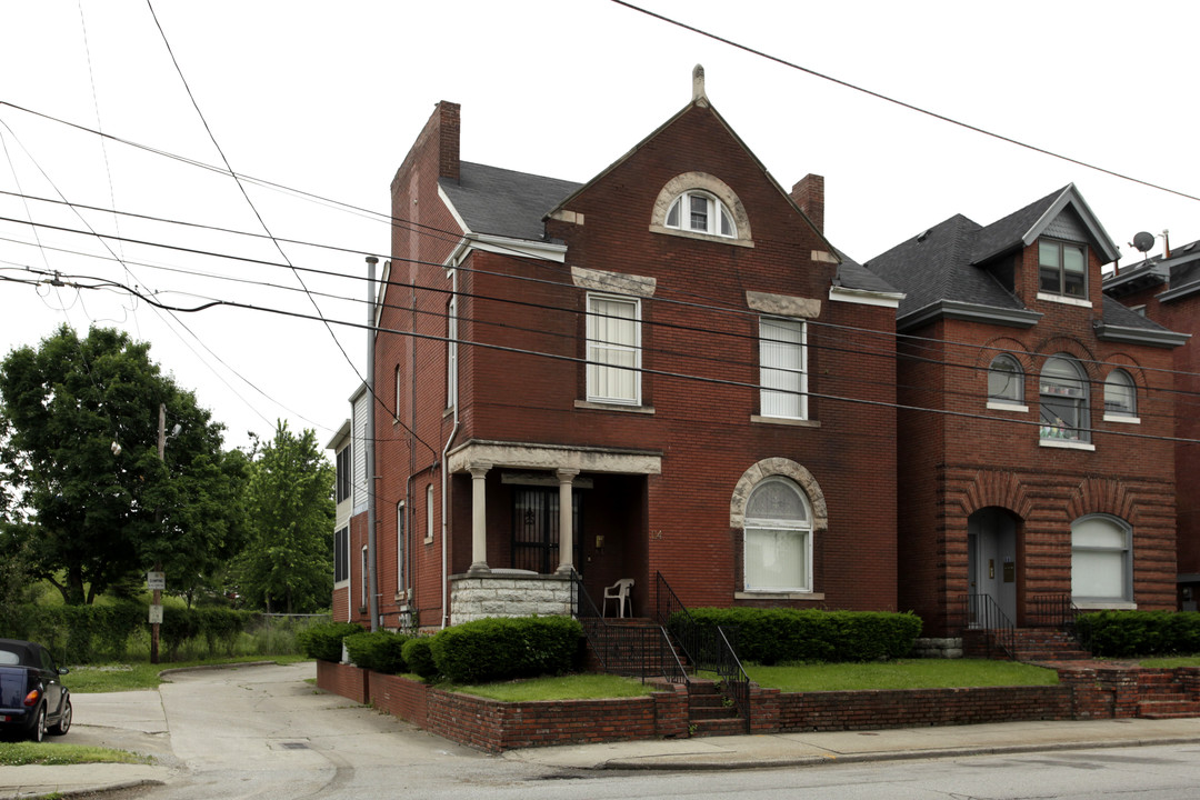 114 E Kentucky St in Louisville, KY - Building Photo