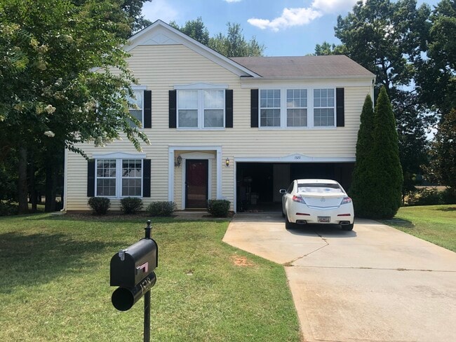 1528 Morning Dove Way