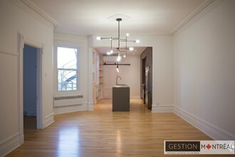1695 Fullum Rue in Montréal, QC - Building Photo - Building Photo
