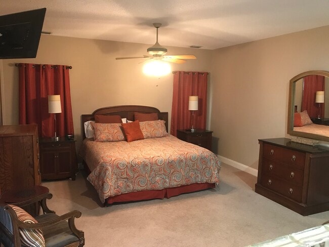 1329 W Lagoon Ave in Gulf Shores, AL - Building Photo - Building Photo