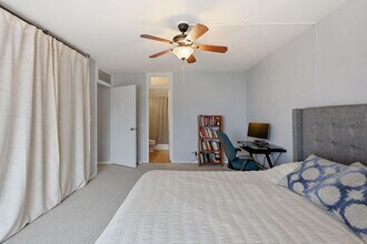 19 S 1st St, Unit B2207 in Minneapolis, MN - Foto de edificio - Building Photo