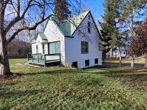 100 3rd St W in Whitefish, MT - Building Photo - Building Photo