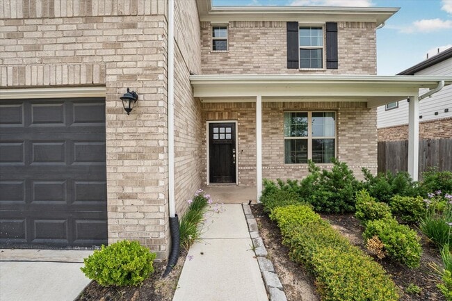 property at 5806 Aurora Grns Ln
