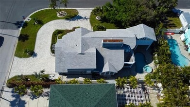 103 Morgan Dr in Belleair Beach, FL - Building Photo - Building Photo