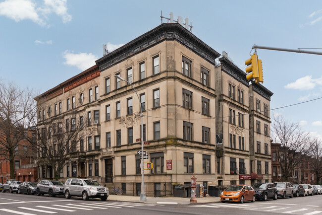 702-704 Eighth Ave in Brooklyn, NY - Building Photo - Primary Photo