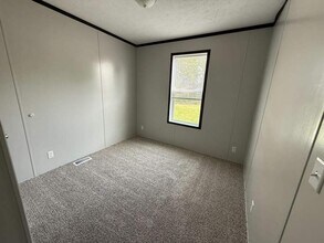 2737 W Washington Center Rd in Fort Wayne, IN - Building Photo - Building Photo