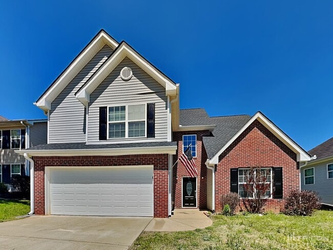 30 Belmont Park Dr in Newnan, GA - Building Photo - Building Photo