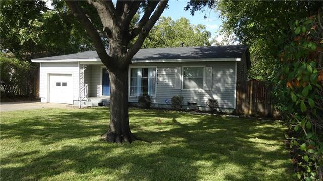 2211 Muret St in Irving, TX - Building Photo - Building Photo