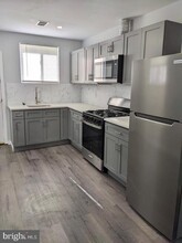 2208 Cantrell St in Philadelphia, PA - Building Photo - Building Photo