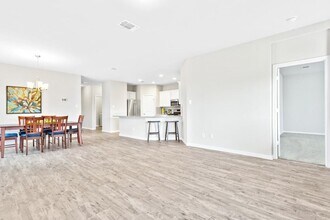 2072 Port Ellen Dr in Round Rock, TX - Building Photo - Building Photo