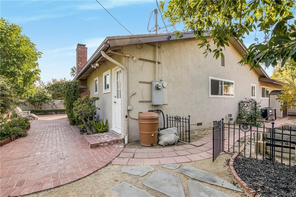 11662 Curry Ave in Los Angeles, CA - Building Photo