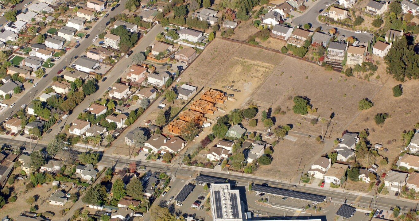 23386 Maud Ave in Hayward, CA - Building Photo