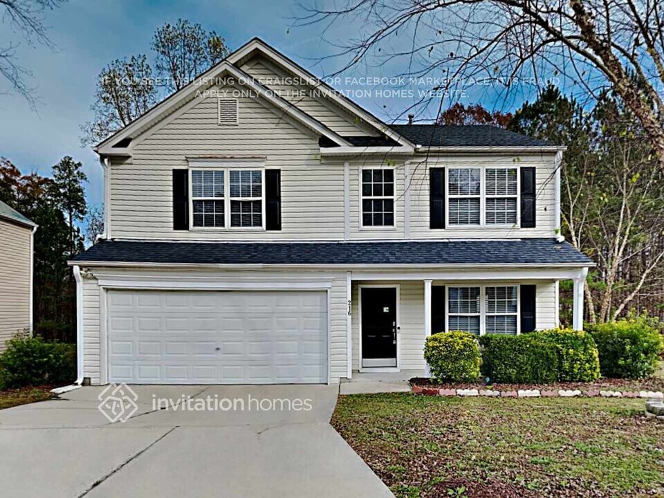 216 Pebblestone Dr in Durham, NC - Foto de edificio