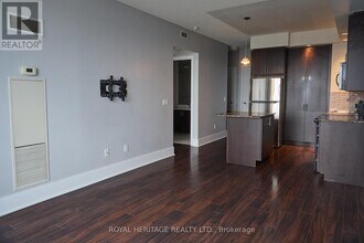 181 Wynford Dr in Toronto, ON - Building Photo - Building Photo