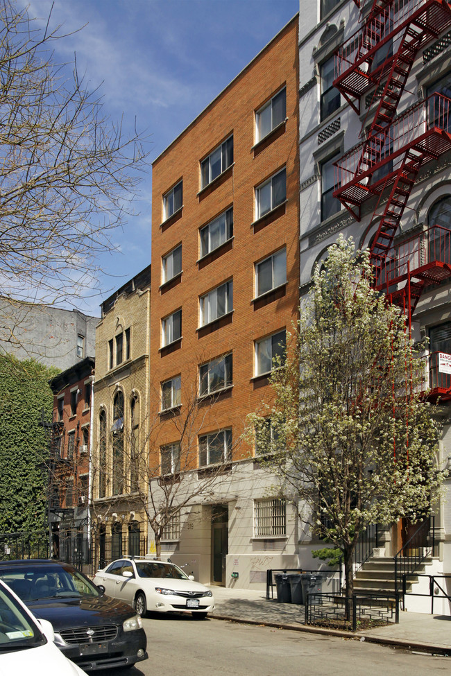 Henry Clyde Associates in New York, NY - Building Photo - Building Photo