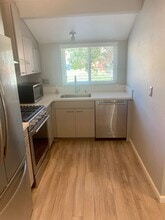 729 Bello St in Pismo Beach, CA - Foto de edificio - Building Photo