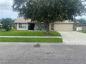 127 Rachel Lin Ln in St. Cloud, FL - Building Photo